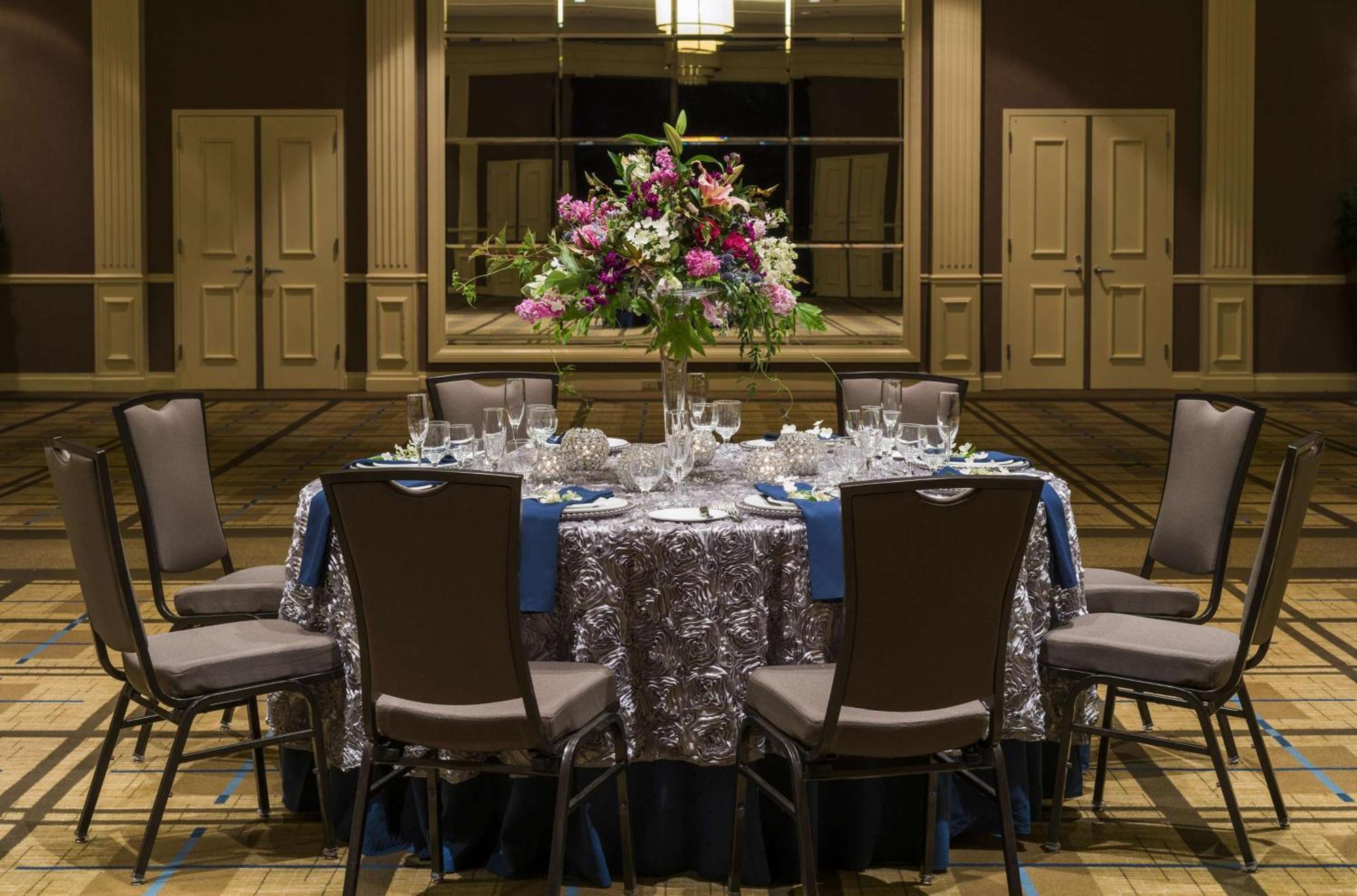 The Saratoga Hilton Ξενοδοχείο Σαρατόγκα Σπρινγκς Εξωτερικό φωτογραφία
