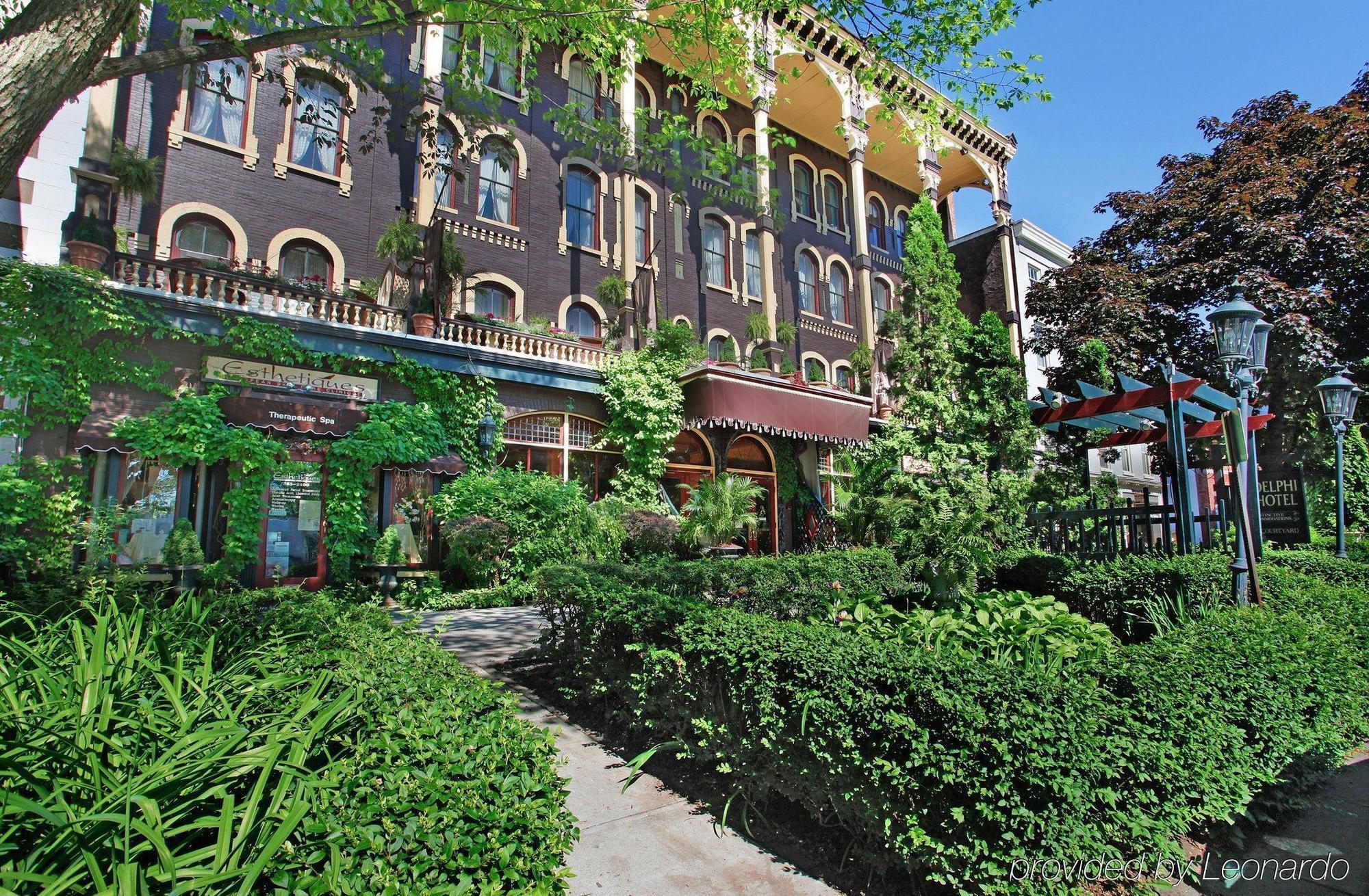 The Saratoga Hilton Ξενοδοχείο Σαρατόγκα Σπρινγκς Εξωτερικό φωτογραφία